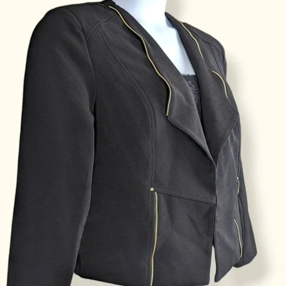 Women's Black Jacket - Picture 2 of 6
